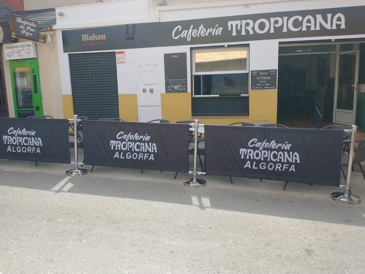 Cafetería Tropicana Algorfa. Photos 2